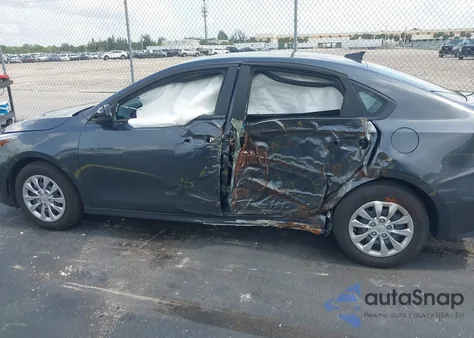 2024 Kia Forte Lx из США, поврежденный, VIN 3KPF24AD8RE822160